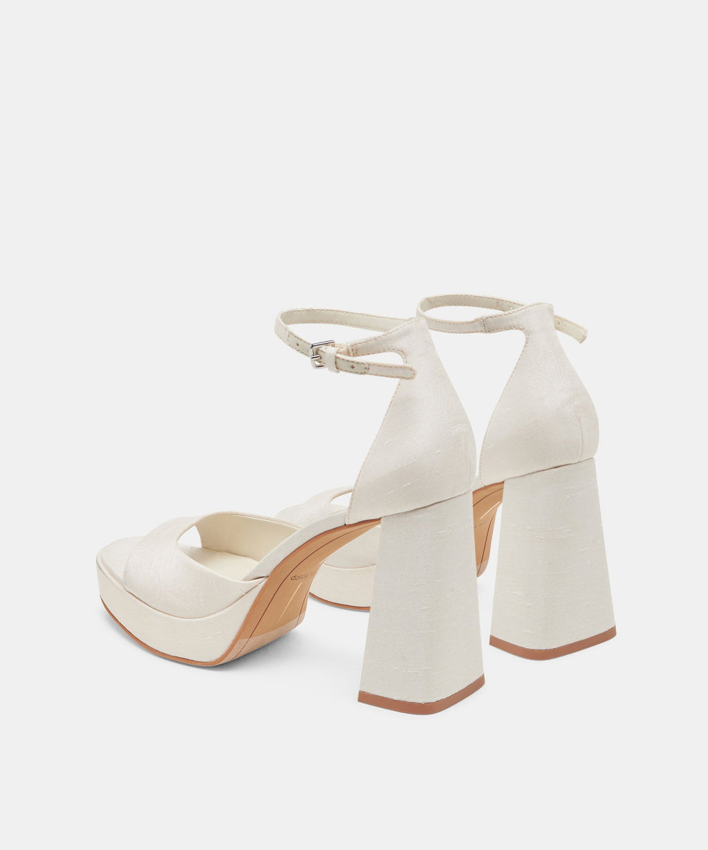 PANDRO WIDE HEELS WHITE SATIN