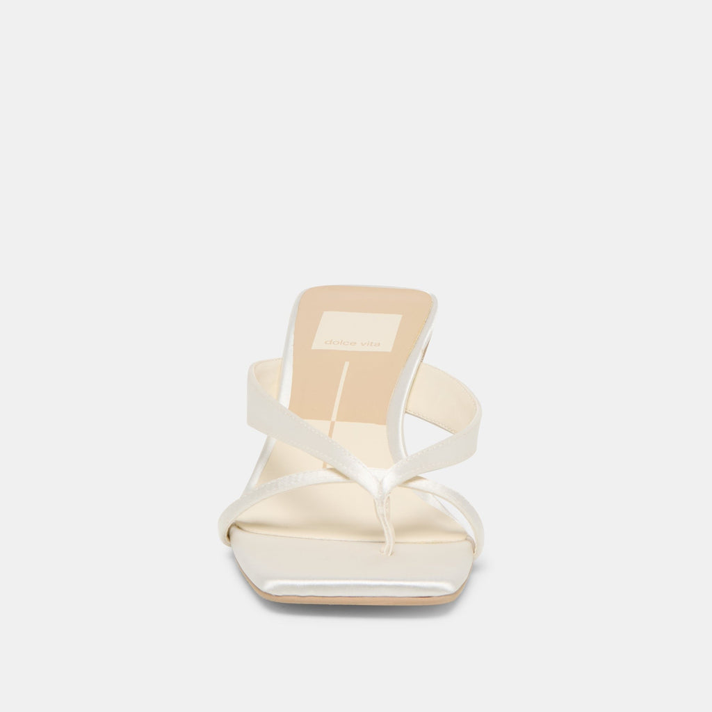 BREVEL WIDE HEELS TRUE WHITE SATIN